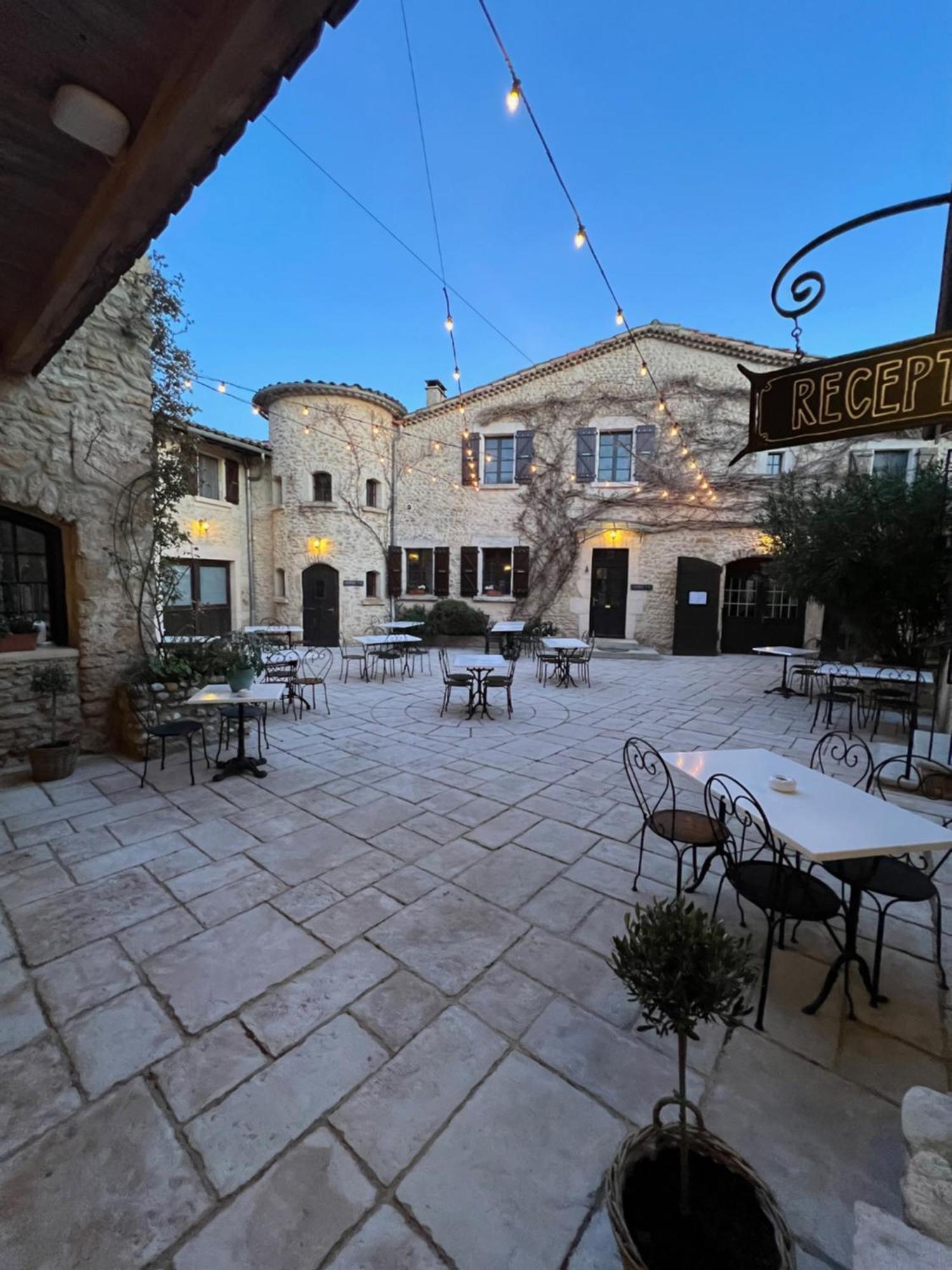 Chabrillan Auberge La Plaine מראה חיצוני תמונה